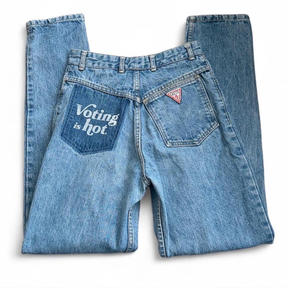 Vintage GUESS Voting Is Hot Graphic Jeans USA 28